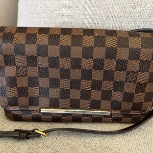 Louis Vuitton crossbody